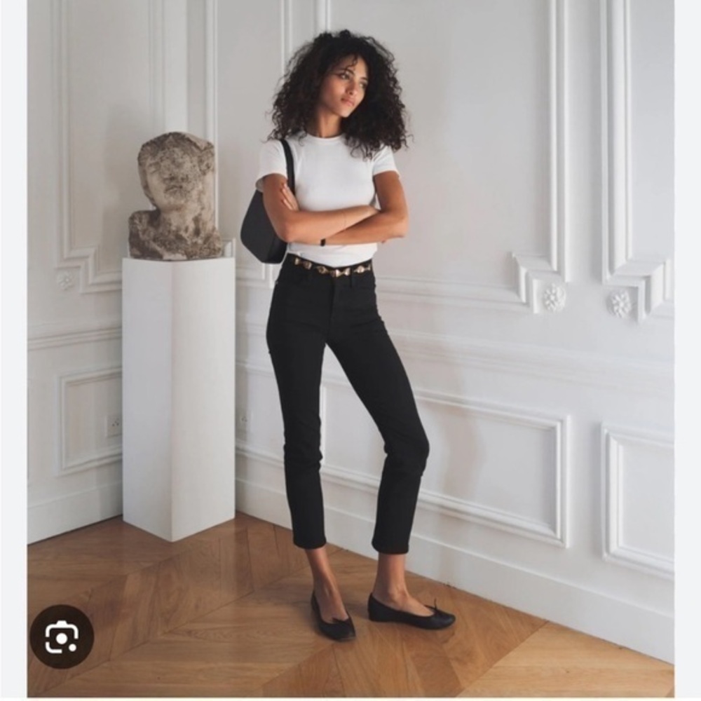 Frame Jeans Le High Straight in Kerry Black